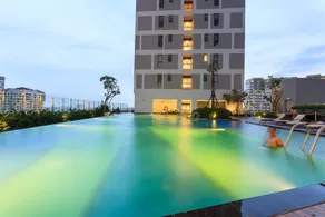 Oui Oui La Piscine Apartment In SaiGon - Image 2