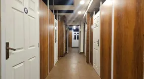 LOWFARE HOTELS - Image 4