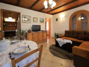 Inviting apartment in Tribalj with garden - Image 2