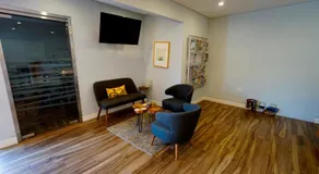 El Royale Hotel - Near Universal Studios Hollywood - Image 3