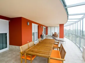 Luxury Hotel Siófok - Image 3