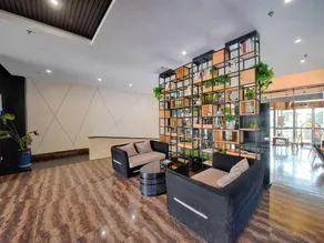 Pujiang Yinglan Hepan Hotel - Image 4