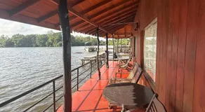 Shiny Lakeside Resort - Image 5