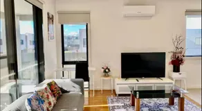 Melbourne CBD link Modern House - Image 2