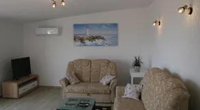 Apartment Aria - Image 2