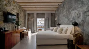 Hippie Chic Hotel - Image 2