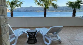Beach Apartments - Image 4