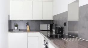 Olive View - Image 4