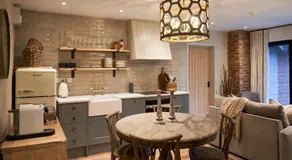 Avington Lakes - Image 2