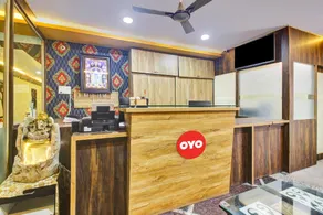 OYO 809401 Hotel Srinika Grand - Image 2