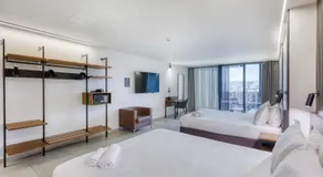 Onyx Hotel - Image 2