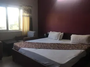 Hotel Shresth - Image 2