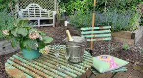 The Green Room - Image 5