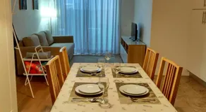Nice duplex apartment with free pool and garage - Image 2