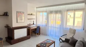 Marina Apartment - Image 2
