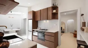 Boutique stylish 3 Bedroom family home in Melbourne with Parking - Image 3