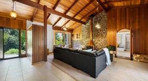 Amber Whisper - In the Hills with Pool & Tennis Court - Image 4