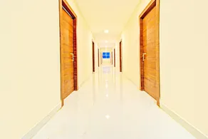 Super Collection O Sanath Nagar Near Railway Station - Image 3