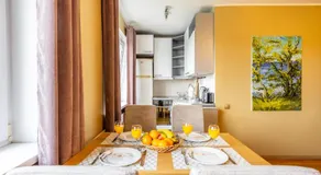 Free Parking 2 BR city center - Image 2