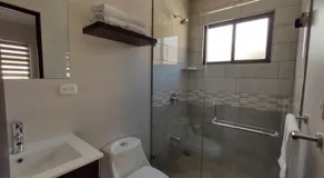 1 New modern 2 bed suite with shared pool - Image 2