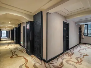 Guiyang No. 7 Garden Hotel (Taiping Road ，near the Penshuichi Metro Station,a popular street) - Image 2