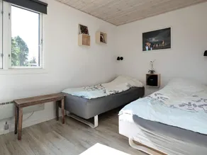 person holiday home in Vaeggerlose - Image 4
