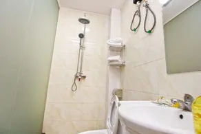 Platinum Hoteltwo - Image 3