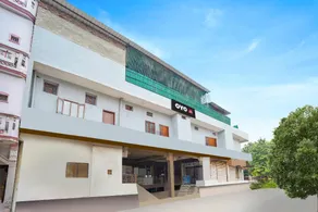 Hotel O INDRA KAMAL RESIDENCY INN UP Roadways Bus Stand - Image 4