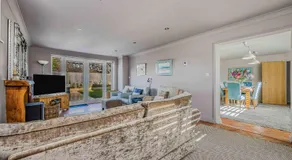 Gorgeous Bosham Family Home w Garden - Pass the Keys - Image 3