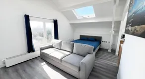 Dali Loft 40m2 Seine view 15 min from Paris - Image 5
