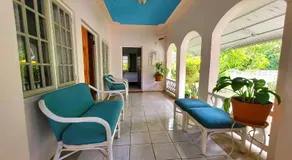 Green's Palace Jamaica - Image 4