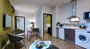 Apartamentos AL-QAZERES LUXURY La Concepción - Image 2