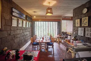 Villa Rock Stop Falls Gigiri - Image 5