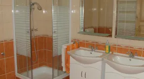 Diófa Vendégház - Image 2