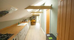 Luxury three bedroom property with hot tub - Image 5