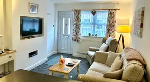 Modern 2 Bedroom Ground Floor Apartment with Parking Ripon City Centre - Image 2