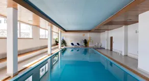 Cosy Apartment facing Piz Rosatsch with eFireplace, Pool & Sauna - Image 3