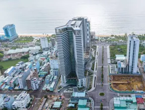 FLC Sea Tower Quy Nhon - Beach View Condotel - Image 5