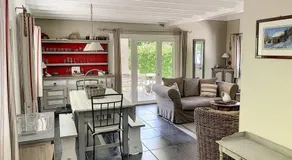 Maison avec piscine chauffée entre mer et montagne - Image 3