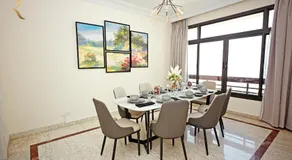 Elegant 3BR Corniche Stay with Stunning Sea Views - Image 4