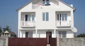 Large house at the beach. - Image 5