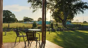Walnut Lodge B&B - Image 4