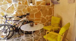 Athens Glyfada Studio - Image 5