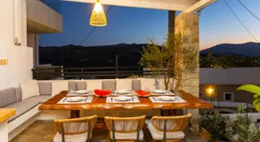 The Bridge House - Image 4