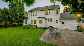 Downtown Oasis Family Home - Lawrence University PAC College Ave - Image 5