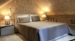 House 41 - Image 2