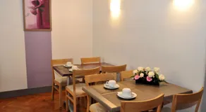 Hotel Lux - Image 5