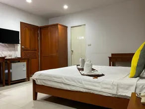 Royal Swiss Guest House - Image 4