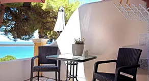 Onar by the sea apartments - Image 3