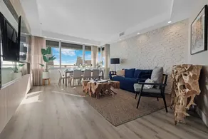 2-Story Brickell Penthouse Free Parking - Image 5
